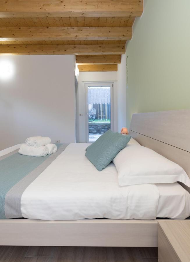 Residenze Lariane Appartement Colico Buitenkant foto