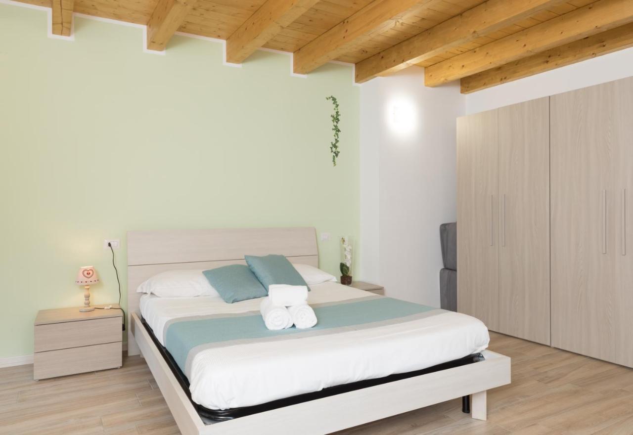 Residenze Lariane Appartement Colico Buitenkant foto