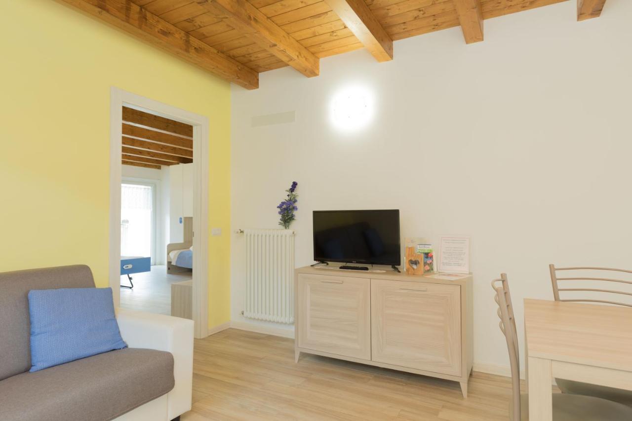 Residenze Lariane Appartement Colico Buitenkant foto