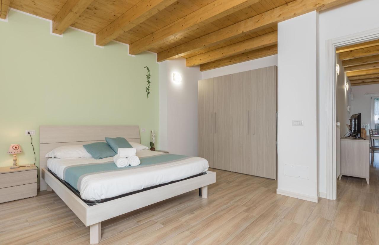 Residenze Lariane Appartement Colico Buitenkant foto