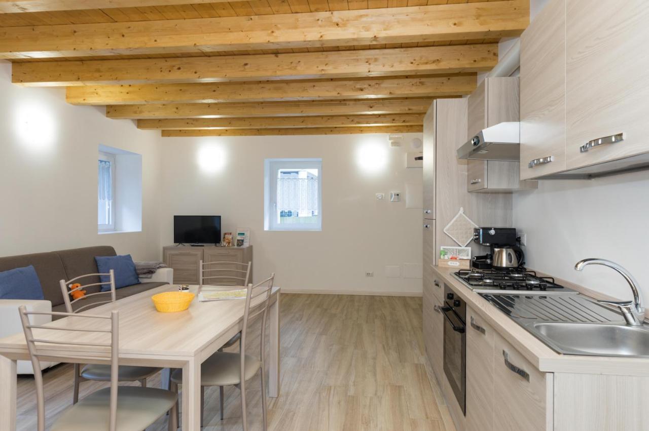 Residenze Lariane Appartement Colico Buitenkant foto