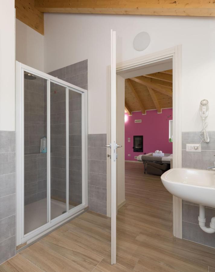 Residenze Lariane Appartement Colico Buitenkant foto