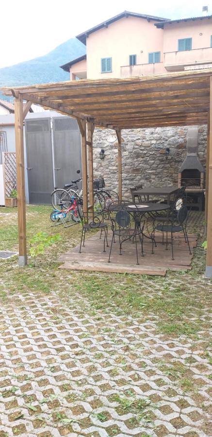 Residenze Lariane Appartement Colico Buitenkant foto